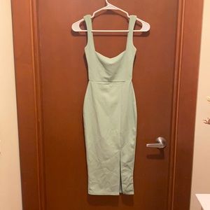 Squarin’ to Go MIDI Dress Sage-4